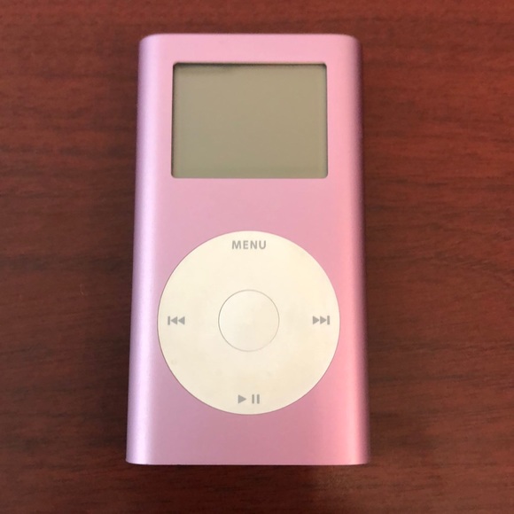 Apple Other - Pink iPod Mini w/ Charger